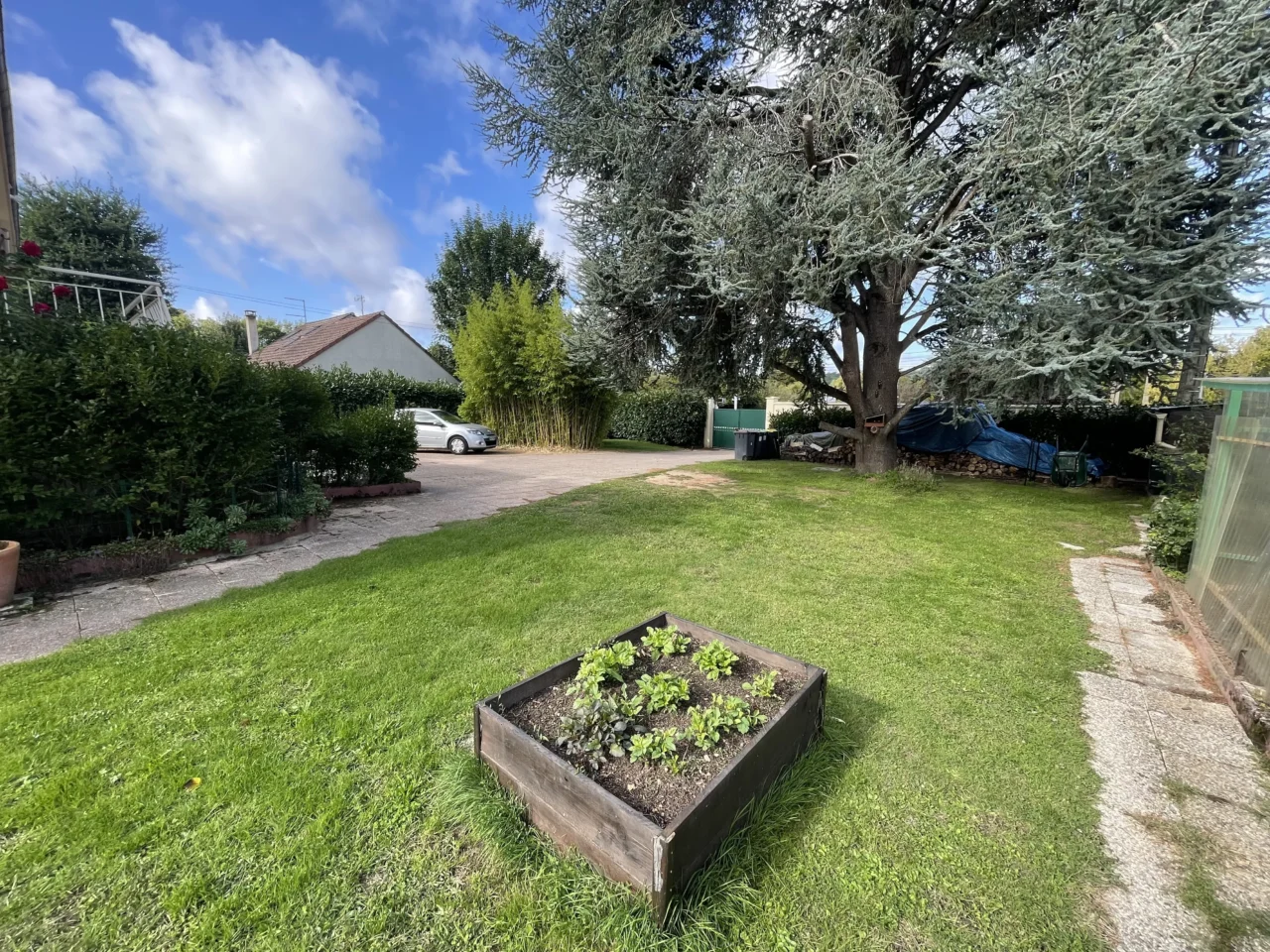 Entretien régulier d’un espace vert - SARL Herry