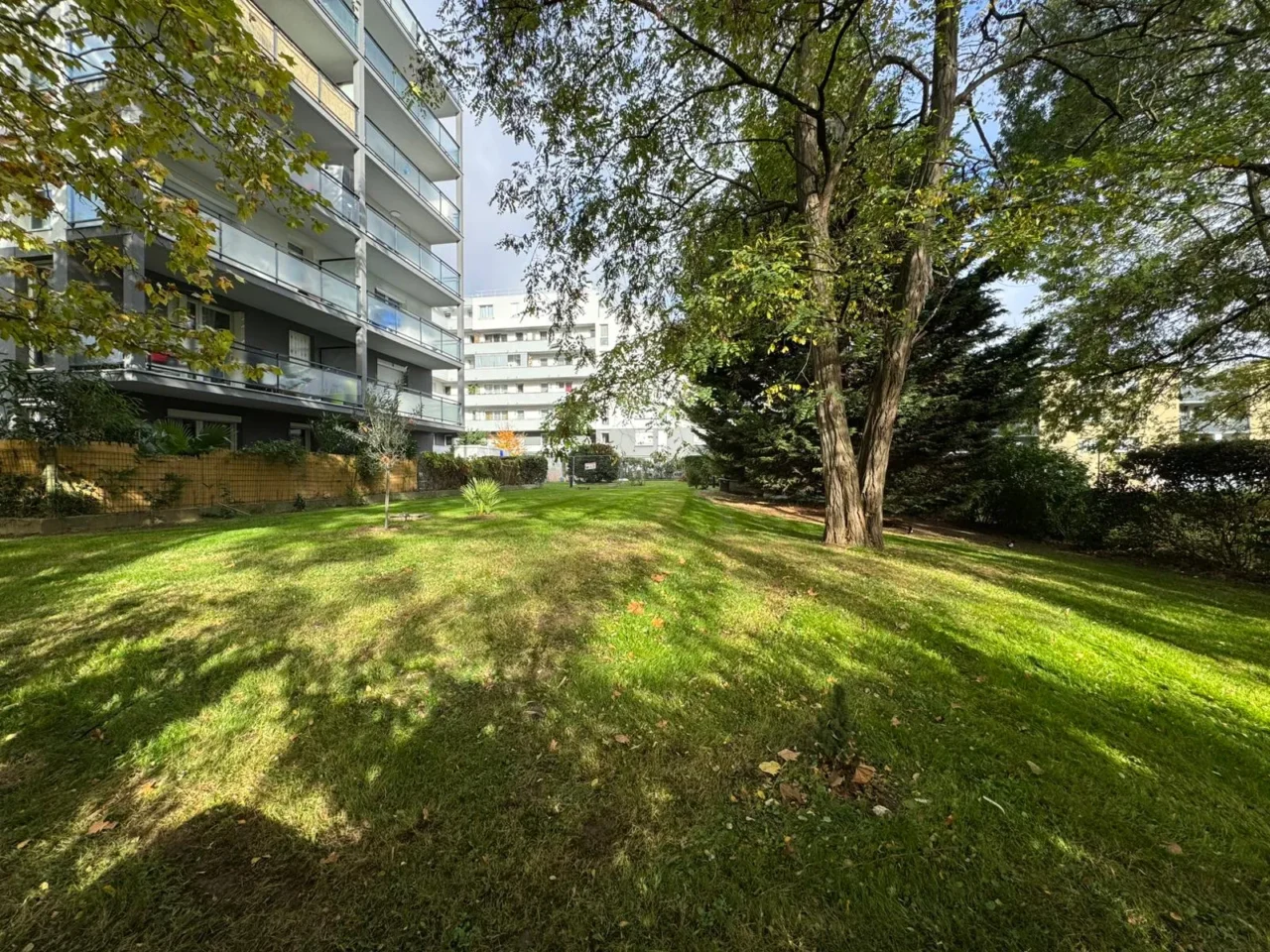 Nettoyage et entretien d’un espace vert - SARL Herry